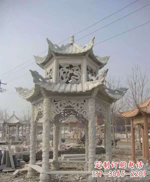 贵州双层凉亭石雕