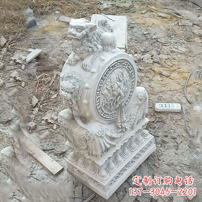 贵州双龙石雕门墩汉白玉狮子头