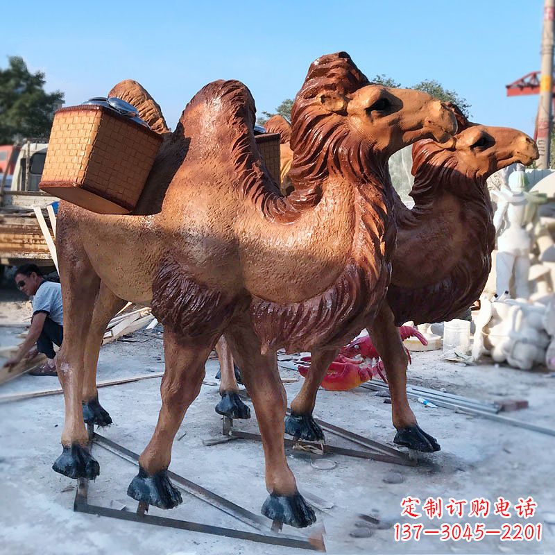 贵州丝绸之路仿真骆驼雕塑