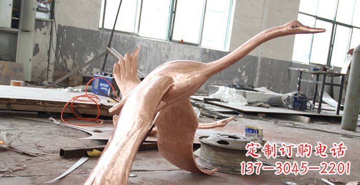 贵州天鹅铸铜动物铜雕