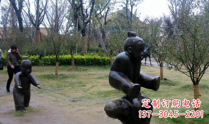 贵州跳山羊公园人物铜雕