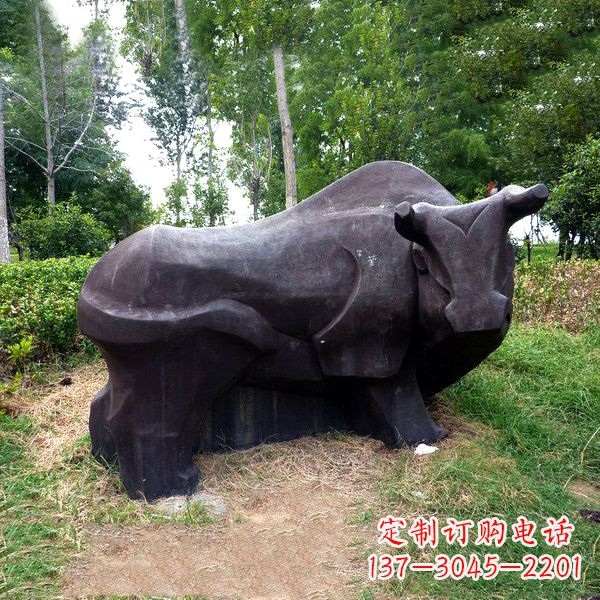 贵州铜雕抽象牛-公园草坪水牛雕塑