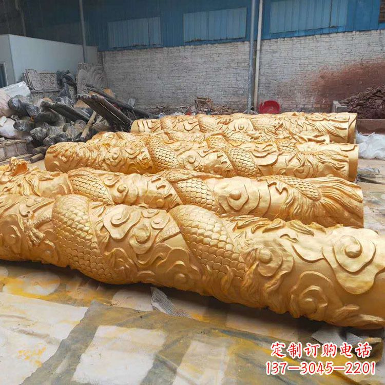 贵州铜雕广场龙柱