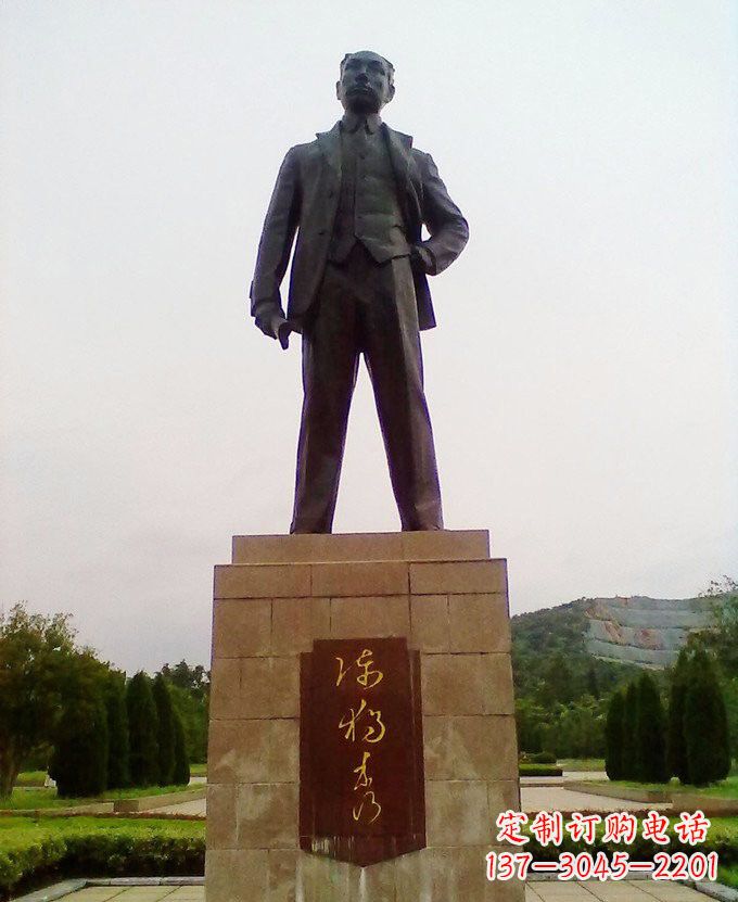 贵州铜雕近代名人陈独秀