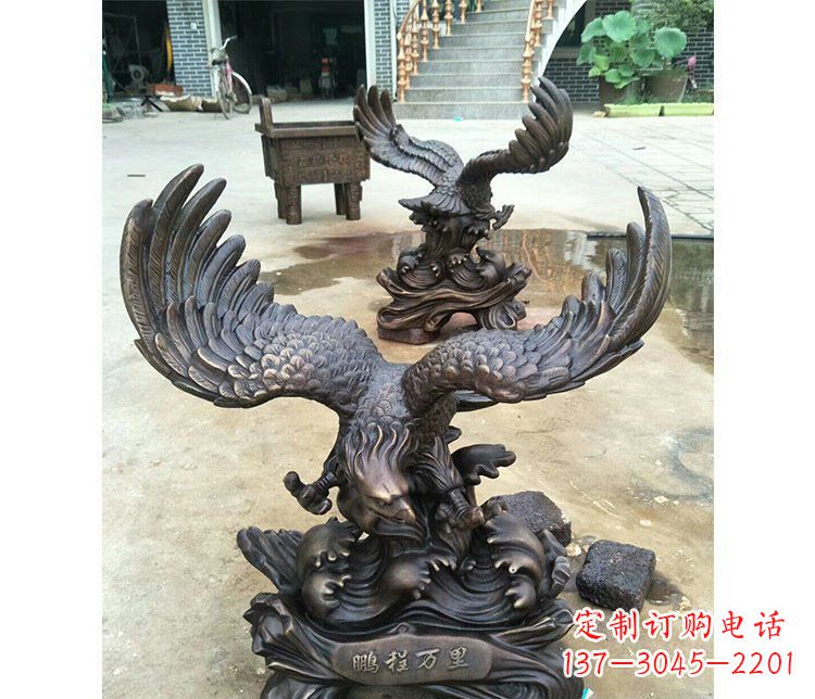 贵州铜雕园林飞鹰动物雕塑