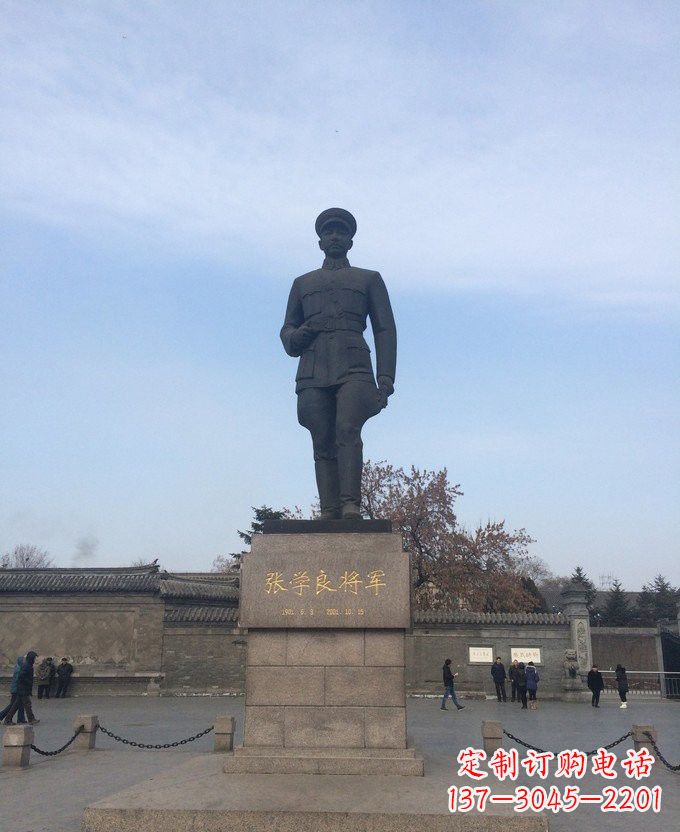 贵州铜雕张学良近代名人雕塑