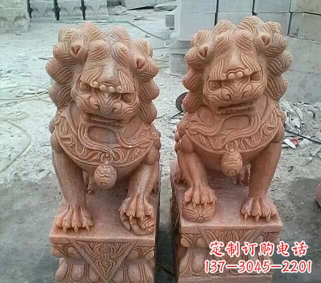 贵州晚霞红传统狮子石雕