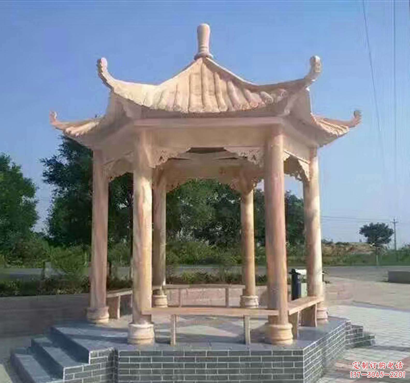 贵州晚霞红公园景观凉亭