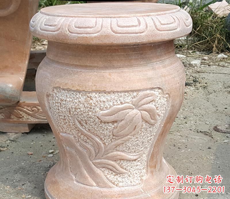 贵州晚霞红景观蝴蝶石凳