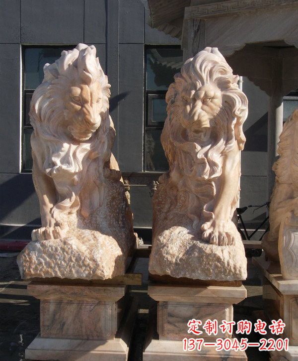 贵州晚霞红欧式狮子石雕