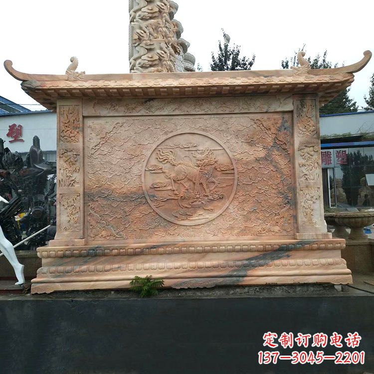 贵州晚霞红麒麟影壁墙石雕
