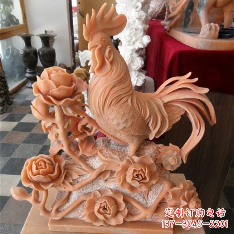 贵州晚霞红石雕公鸡雕塑