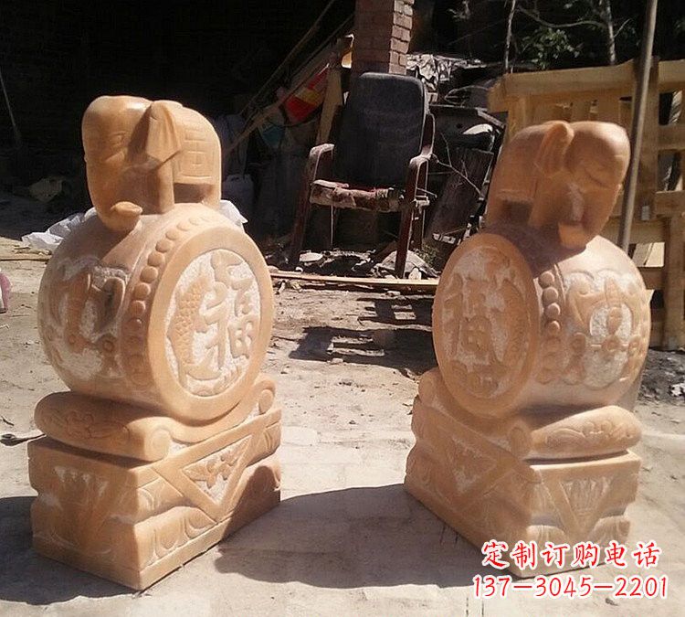 贵州晚霞红小象门墩