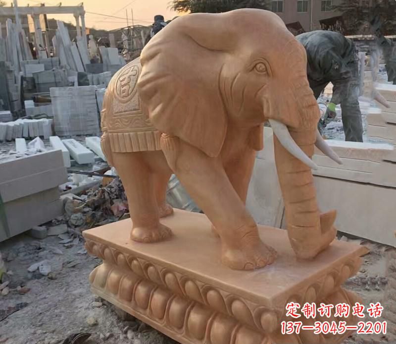 贵州晚霞红元宝招财大象