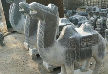 贵州青石骆驼雕，把动物活灵活现