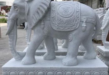 贵州青石纳福动物大象雕塑，完美缔造家庭装饰风景