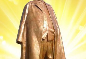 贵州严格掌控：毛主席大衣装置雕塑