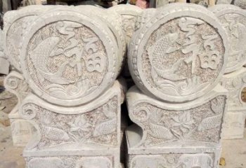 贵州精美绝伦的金蟾蜍门墩雕塑