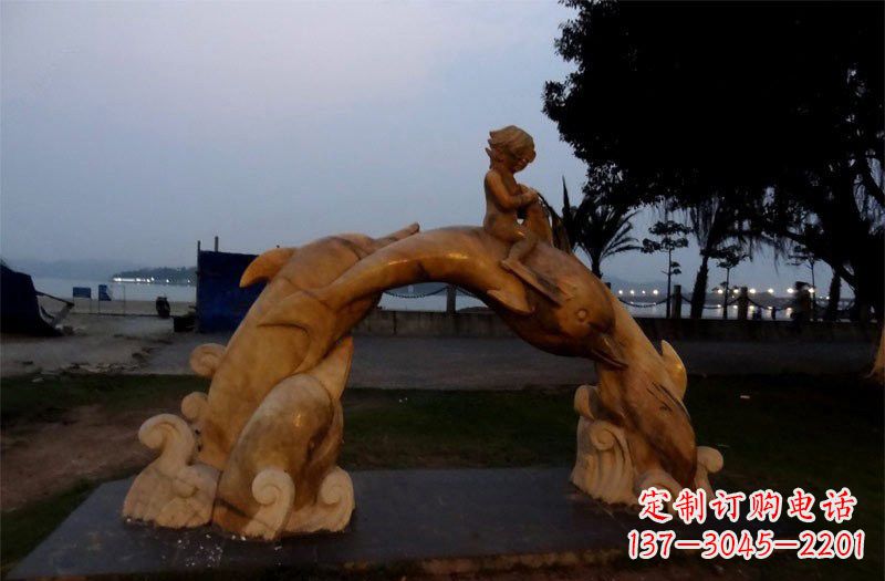 贵州西方儿童骑海豚石雕