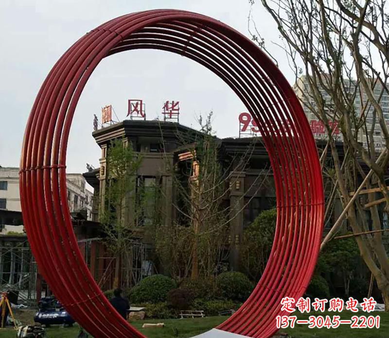 贵州小区不锈钢圆环景观雕塑
