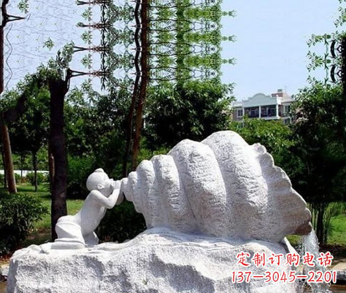 贵州小区景观小孩吹螺号石雕