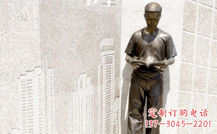 贵州校园看书的学生人物铜雕