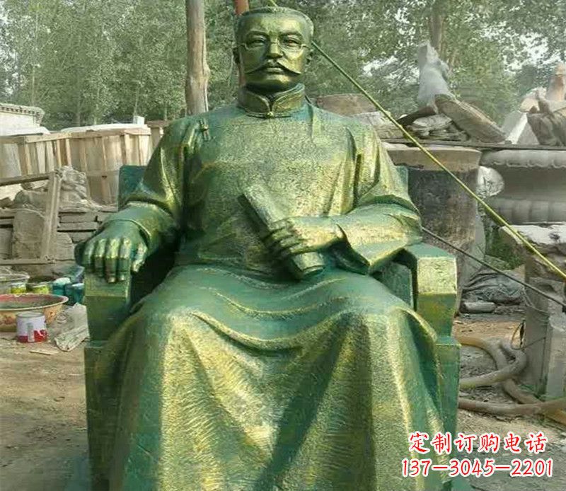 贵州校园名人李大钊铜雕