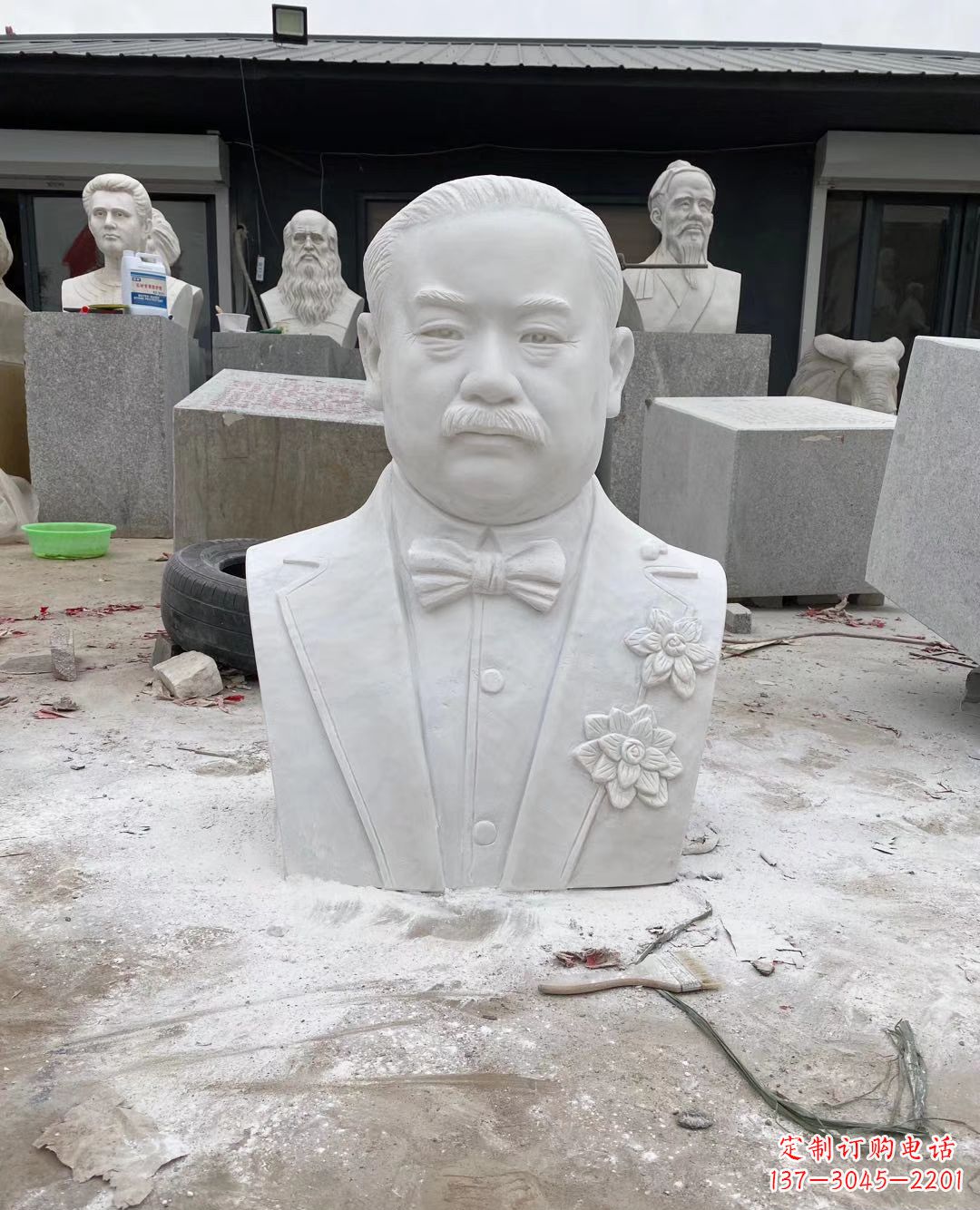 贵州校园名人詹天佑头像石雕