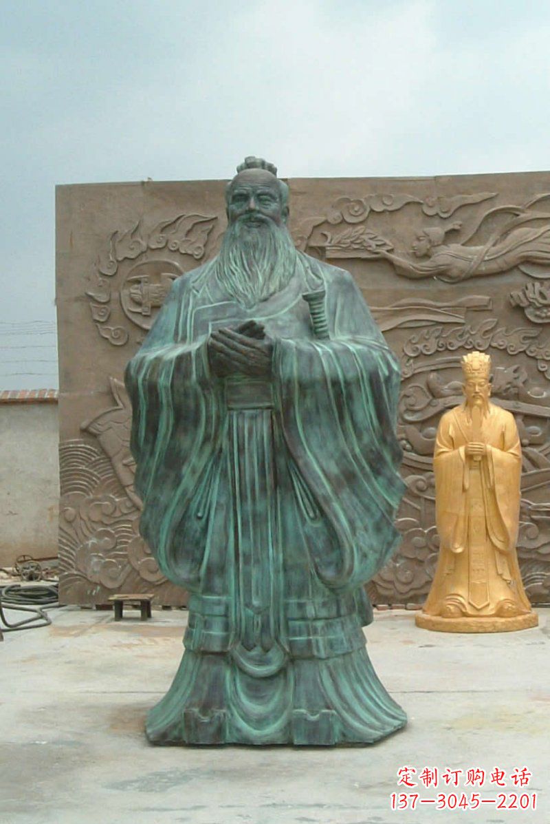 贵州校园青铜仿古孔子