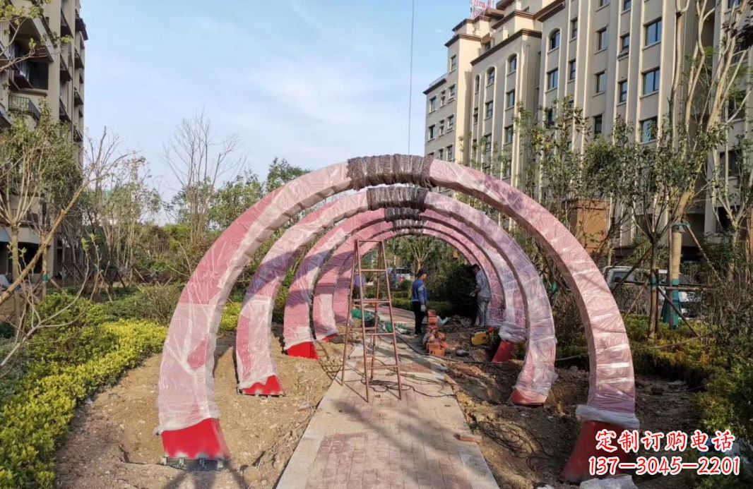 贵州园林不锈钢拱门景观雕塑