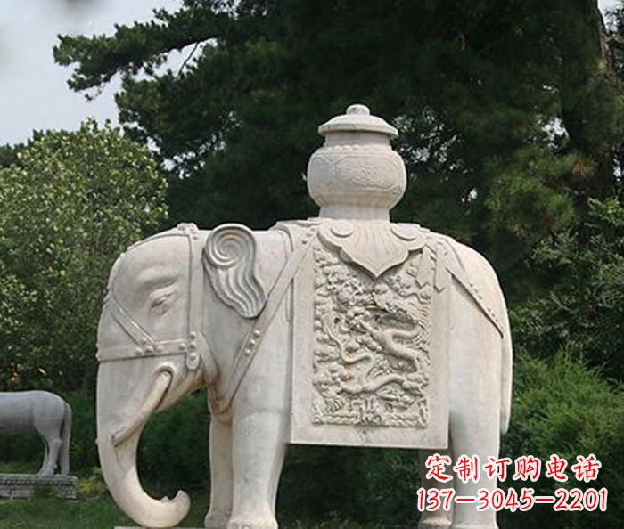 贵州园林景观驮宝大象石雕