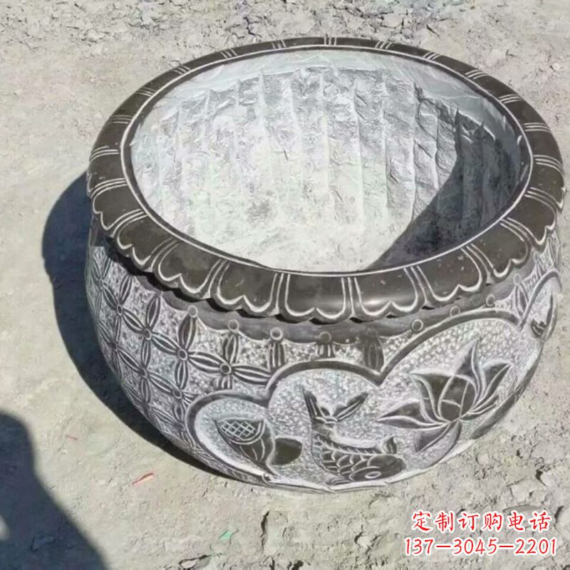 贵州园林莲花鱼纹石雕水缸