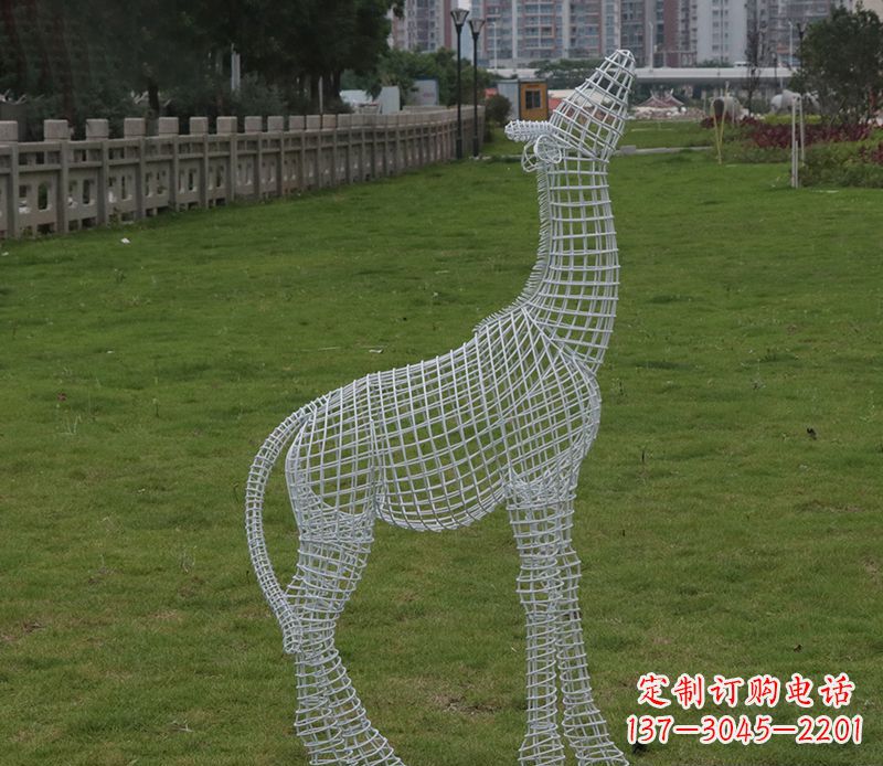 贵州园林镂空仰头麋鹿不锈钢雕塑