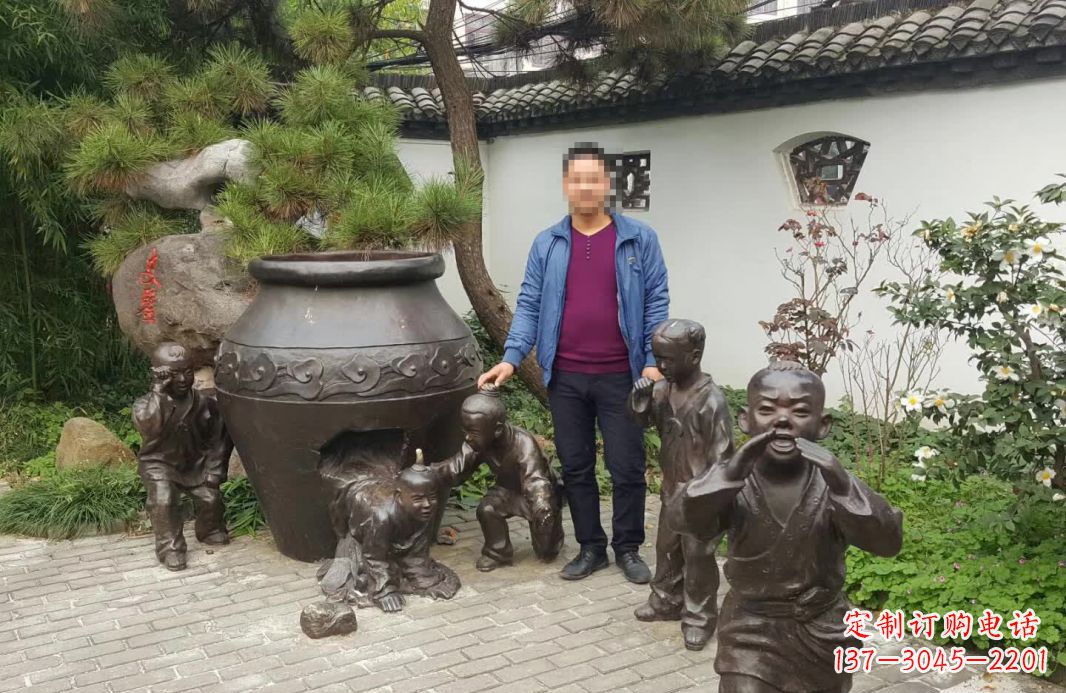 贵州园林司马光砸缸铜雕