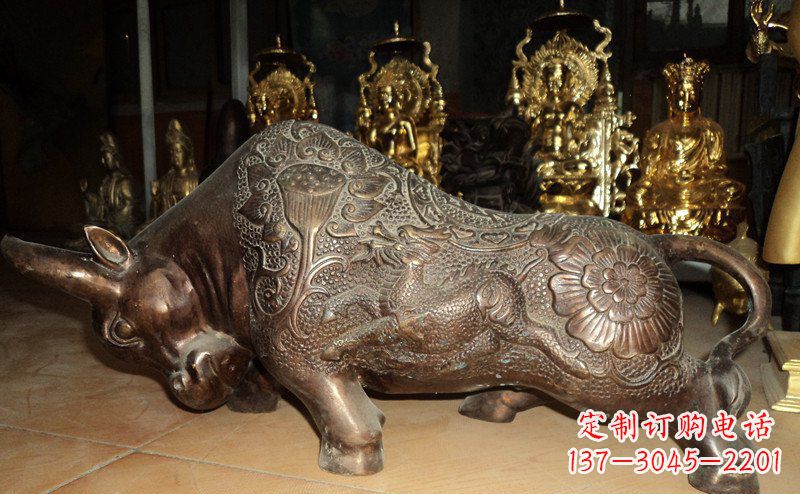 贵州园林拓荒牛景观铜雕