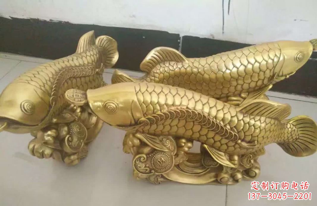 贵州招财金龙鱼雕塑 