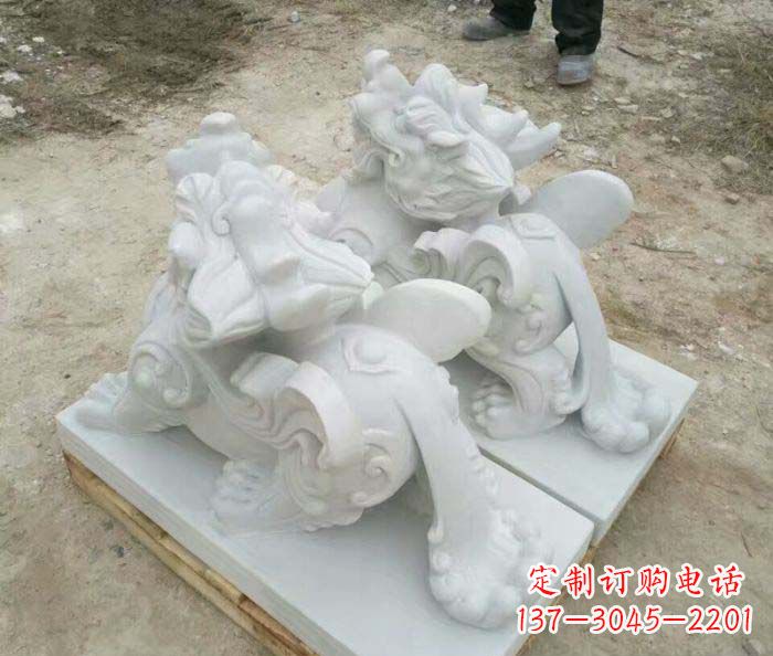 贵州招财进宝立式貔貅门口石雕