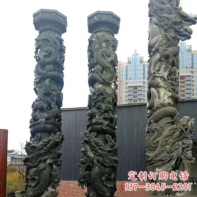贵州中国盘龙柱