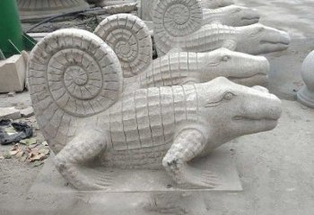 贵州园林水池水景鳄鱼砂岩喷水雕塑