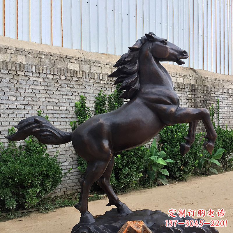 贵州铸铜马儿雕塑