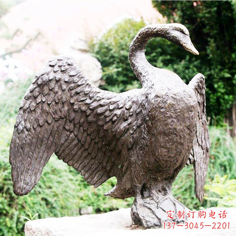 贵州铸铜天鹅雕塑