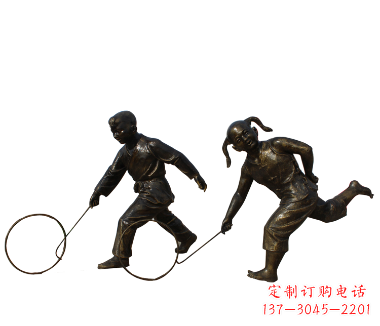 贵州公园滚铁环的儿童铜雕