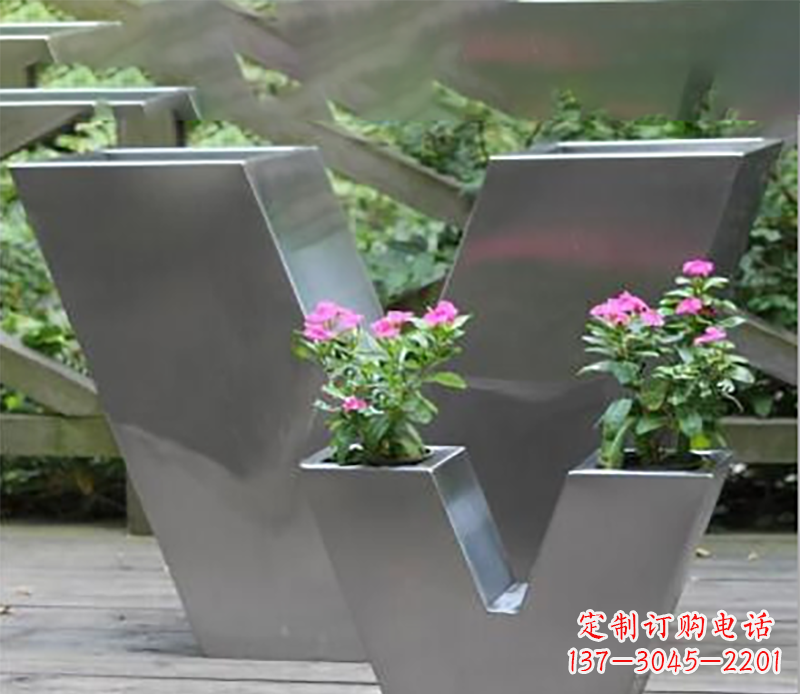 贵州花盆不锈钢雕塑