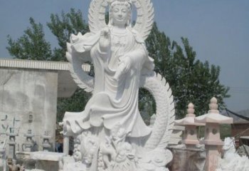 贵州宗教庙宇乘龙观音石雕