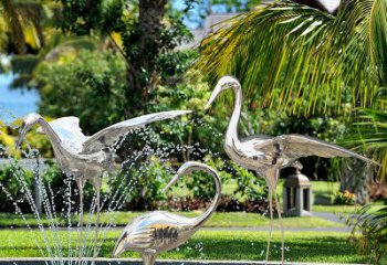 贵州仙鹤雕塑-公园池塘不锈钢喷泉中的仙鹤雕塑