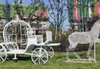 贵州马车雕塑-小区花园广场创意镂空不锈钢马车雕塑